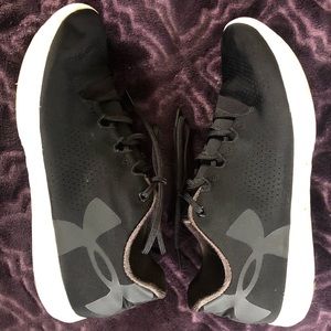 Black and gray Under Armour Shoes